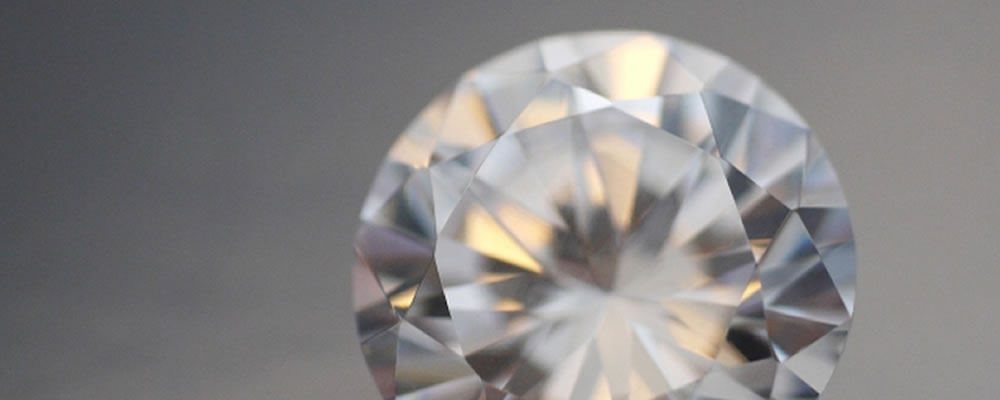 ブラウンダイヤモンドについて知る | 宝石・貴金属の買取ガイド